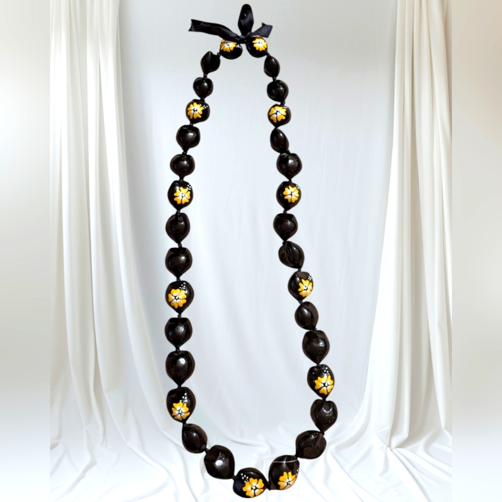 Hawaiian Kukui Nut Lei with Yellow Floral Design